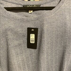 5x Voglio Top NWT Blue